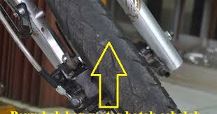 Adapun mengenai cirinya adalah sebagai berikut. Penyebab Ban Depan Motor Botak Sebelah Blog Tips Otomotif Mobil Motor