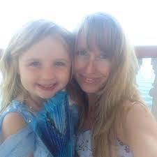 Tanya Hankins's Instagram, Twitter & Facebook