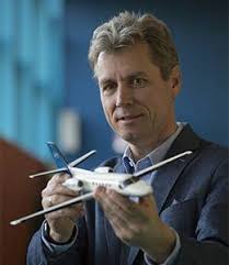 0.1.3 Meet the staff of Sustainable Aviation: The Route to Climate-Neutral  Aviation