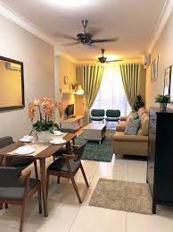 Desain interior yang di dominasi warna putih memberikan kesan jiwa yang bersih serta suci. Pin En Apartment Decor