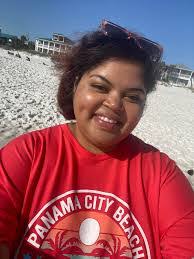 Joy Sipple's Instagram, Twitter & Facebook