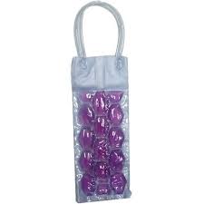 The Purple Freezer Gel Wine Tote Is Both A Wine Chiller And An Insulated Tote Put The It In The Freezer For A Few Hours And It Bec Wine Tote Wine