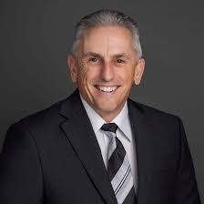 Thomas Picha's Instagram, Twitter & Facebook