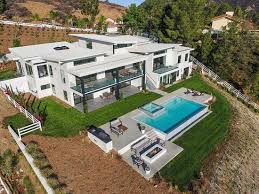 47 Dapplegray Rd Bell Canyon Ca 91307 Zillow Joe Rogan House Celebrity Houses Famous Houses