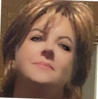 Carrie Stringer's Instagram, Twitter & Facebook