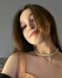 𝘱𝘢𝘶𝘭𝘪𝘯𝘦 🪷 (@q.piggy) • Instagram photos and videos