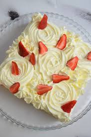 Dans une casserole, verser un demi litre de lait. Fraisier Chantilly Gateau Aux Fraises Facile