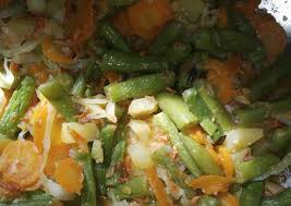 Entdecke rezepte, einrichtungsideen, stilinterpretationen und andere ideen zum ausprobieren. Resep Lezat Tumis Buncis Kentang Wortel Kol
