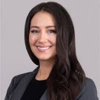 Kira Burke's Instagram, Twitter & Facebook