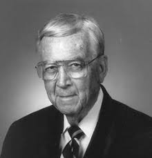 Dr Furman Townsend Wallace (1917-2006)