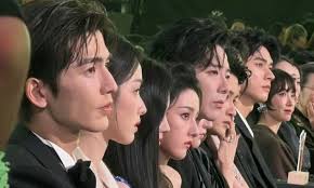 Bạn trai của sao 'Tiểu thời đại' Quách Thái Khiết bị tố quan hệ tập thể, dụ  dỗ các cô gái trẻ sử dụng chất cấm