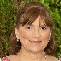 Robin Klass's Instagram, Twitter & Facebook