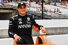 Las 500 millas de indianápolis, también conocida como indianápolis 500 o indy 500, es una carrera de automovilismo de velocidad para monoplazas celebrada anualmente en el óvalo indianapolis motor speedway localizado en indianápolis, estado de indiana, estados unidos. 2zzmgp3 Qggr4m