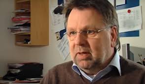 Sie haben an einer kriegsgräberstätte gearbeitet. Grundhaltung Respekt Missklange Im Theodor Brauer Haus