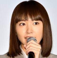 新垣結衣が整形する前を画像比較で 目頭切開と二重が不自然と噂 由真さんのぶった切り 新垣 結衣 切開 新垣
