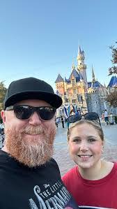 Cort Johnson's Instagram, Twitter & Facebook