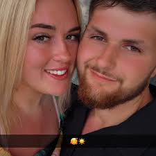 Hi all, can anybody tell me where i can go to a drag show in caleta de  fuste pls