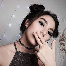 Tumblr Aesthetic Black Hair Bun Bun Trends Black Hair Aesthetic