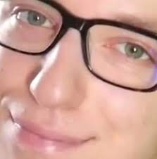 CYGAN, CYGAN, CYGAN ZARAZ CI SPRZEDA DYWAN :D  https://www.youtube.com/watch?v=bN5sl1r_cyY