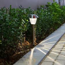 13 Best Outside Garden Lights To Led Up Your Outdoors With Solar 2021