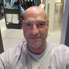 Wesley Elwood's Instagram, Twitter & Facebook