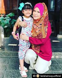 Senyum sudah, langgar bahu sudah, main mata sudah, malah jatuh tergolek pun ainee marwah sanggup demi mahu menarik perhatian tengku razeen. Biodata Rania Humaira Pelakon Cilik Drama Duda Pujaan Dara Azhan Co