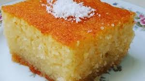 Revani tarifi, birçok usta tarafından farklı malzeme ve adımlarla verilmiştir. Turkish Revani Semolina Cake The Most Popular Turkish Food According To Google Rising Research Trends 2019 Cuisine And Recipes