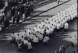 Vásárolja meg a galéria savaria online piactéren: Tobbezer Katolikus Utazik Miskolcrol Az Eucharisztikus Kongresszusra Bomie Hu