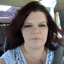 Wendy Rainey's Instagram, Twitter & Facebook