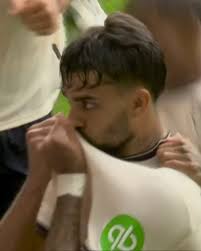 CHAOS ERUPTS AT THE CITY GROUND 🫨 It was peace and quiet until the 84th  minute…