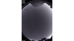 Göktaşları bazen dünya'nın atmosferine girer. Meteor Dusmesi Ege Universitesi Gozlemevi Kameralarinca Goruntulendi Turgutlu Yanki