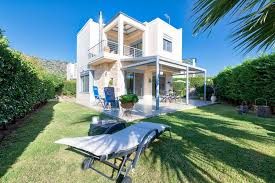 Owned and operated by the comisar family and located since 1966 at 114 e. Elegant New Maisonette Close To Sea Villa Aegina