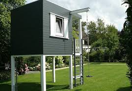 Kidscube Auf Stelzen Mit Schaukel Kinder Spielhaus Garten Design Gartenhaus Spielhaus Garten