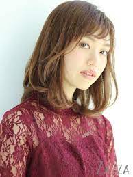 離れ目の女性に似合う髪型特集 顔の特徴をカバーする前髪やヘアスタイルをご提案 trill トリル 離れ目 ヘアスタイル 前髪