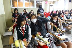 Pendidikan amatlah penting dalam menentukan kemajuan sesebuah negara. Jadual Waktu Dan Sesi Persekolahan Di Korea