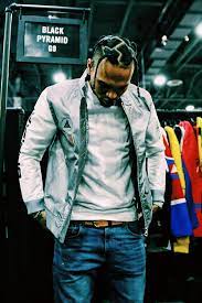Chris Brown Pinterest Tweebabii89 Chris Brown Chris Brown Hair Chris Brown Outfits