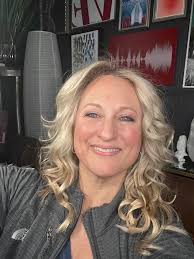 Lovely morning of hair & makeup Shay -Makeup 💕Robyn & Daniel