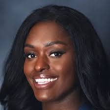 Mallory Evans's Instagram, Twitter & Facebook