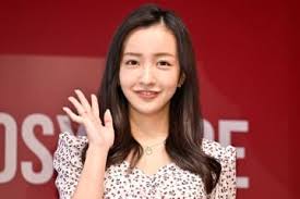 「新井麻希」の画像検索結果