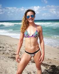 Katinka hosszú is a hungarian competitive swimmer specialized in individual medley events. Mutatjuk Dudas Danielt Hosszu Katinka Edzotarsat