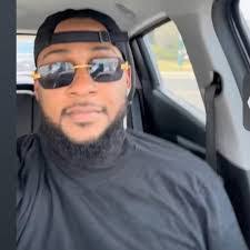 Kristi Marr's Instagram, Twitter & Facebook