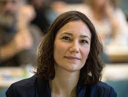 Nach einer ersten untersuchung war giffey noch mit einer rüge davongekommen. Video Interview Ministerin Anne Spiegel Beantwortet Leserfragen Landtagswahl 2021 Die Rheinpfalz