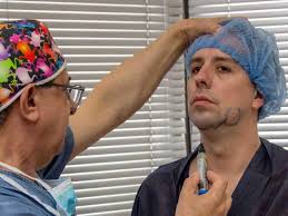 No podcast maluco beleza revelou que sempre gostou de desenhos animados e que o personagem urtigão marcou a sua infância. Manuel Marques E A Mulher Submetem Se A Intervencoes Esteticas E A Crise Dos 40