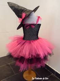 Une romantique jupe en tulle fait chaque femme en quelques secondes à la princesse. Vous Voulez Faire Peur Mais Etre Jolie Aussi Choississez Un Tutu Pour Halloween Les Fantaisies De Caro Robes Tutus