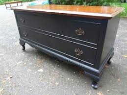 Heir And Space A Refinished Cedar Chest Painted Cedar Chest Cedar Chest Redo Cedar Chest
