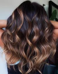 This highlight looks fancier and stylish than plain brown hair, and the design also appears natural. 30 Amazing Golden Brown Hair Color Ideas To Inspire Your Makeover