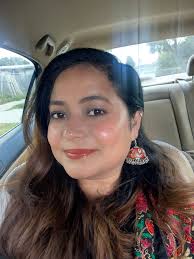 It's a 2 pk of my daughters' fav brush for ‼️💲8ish‼️ Gold/black