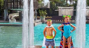 Best Kid Friendly Resorts In Phoenix Scottsdale Minitime Kid Friendly Resorts Cool Kids Phoenix Vacation