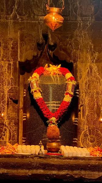 🛕 Mallikarjuna Temple, Pattadakal, 8th-century beauty built by Queen Trailokyamahadevi under the Chalukya Dynasty 👑, A perfect blend of Dravidian & Nagara architecture 🏛️, Famous for intricate ...