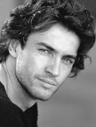 Grande gioia per l'attore e la giornalista che fanno coppia da quattro alessio boni diventa papà a 53 anni: Alessio Boni Ladyboners